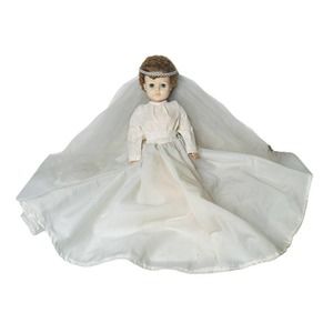 Vintage Arranbee Tall Vinyl Sleepying Eyes Bride Doll with Dress and Veil 30"